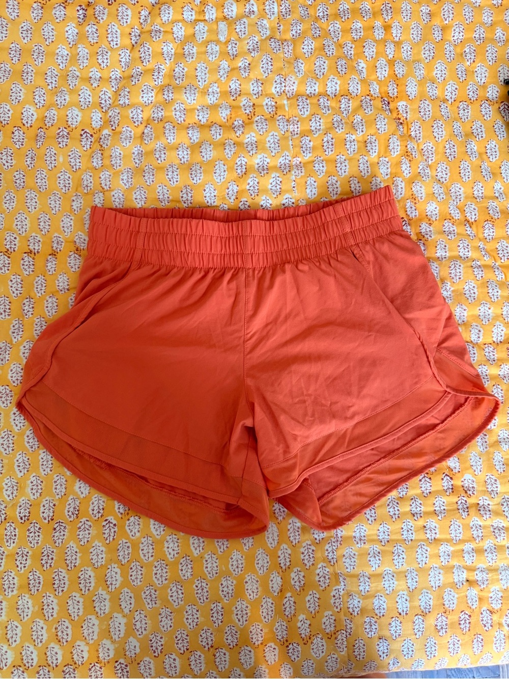 Athleta Mesh Racer Run 4” Short